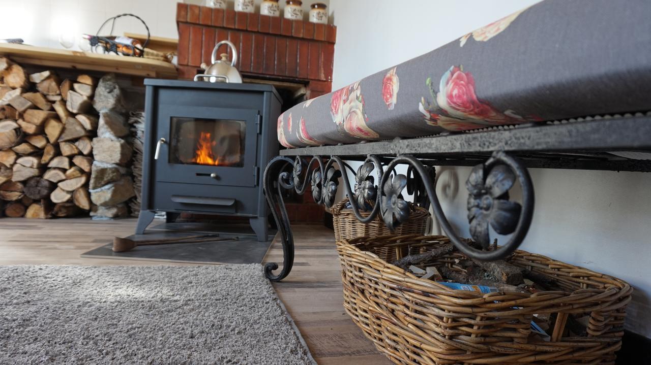 Formidable B&B Saint-Julien-le-Petit Bagian luar foto