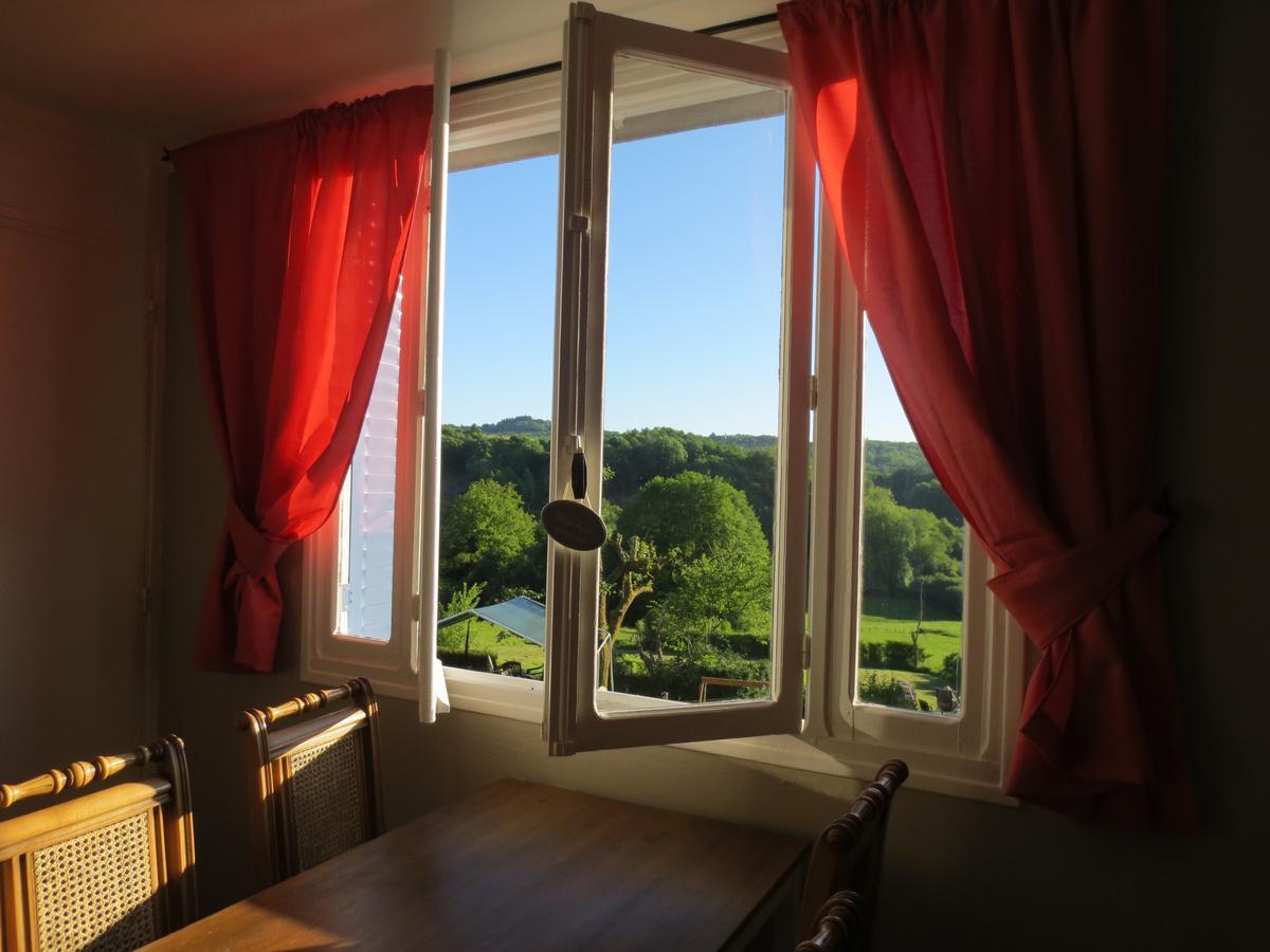 Formidable B&B Saint-Julien-le-Petit Bagian luar foto